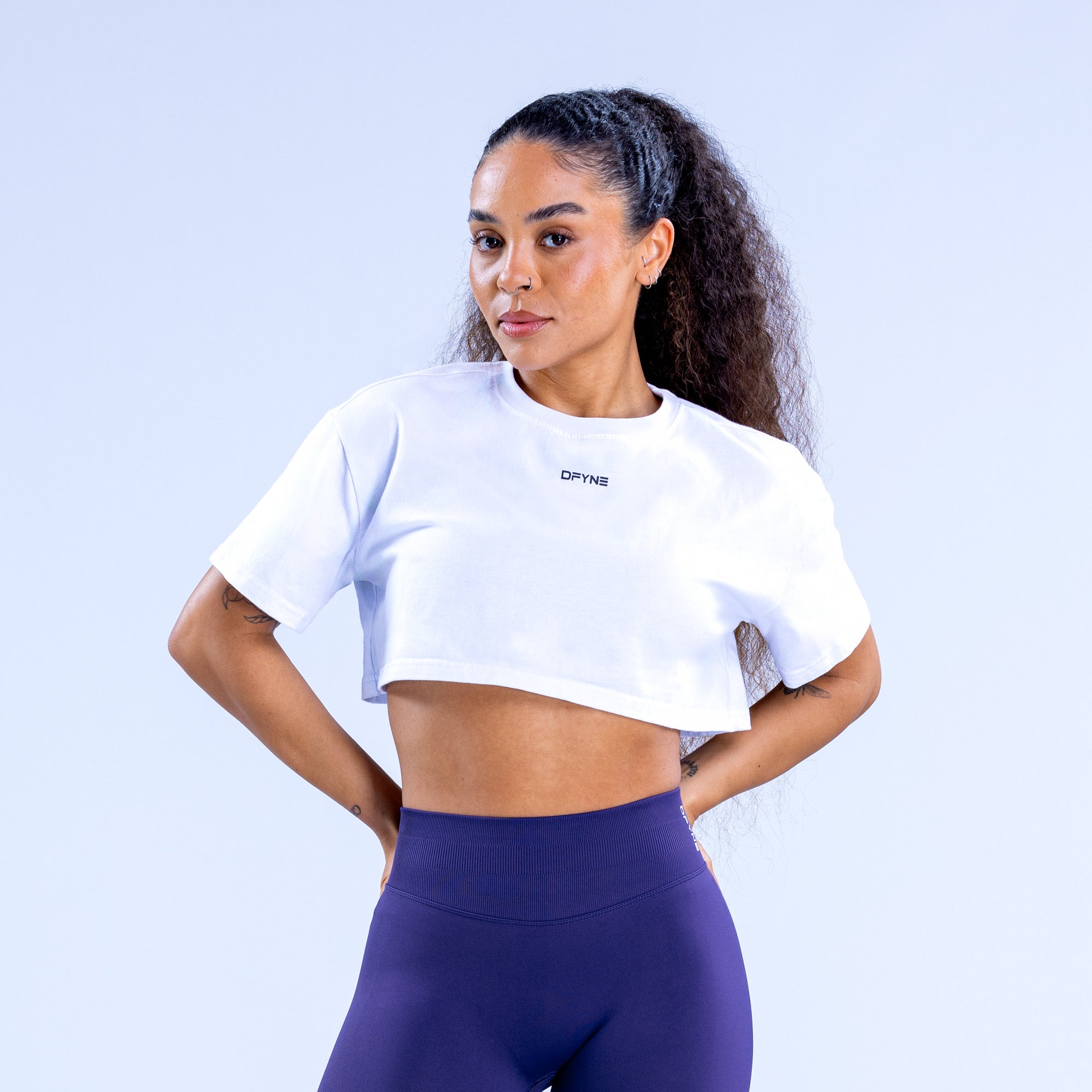 Camiseta DFYNE Revive Crop Mujer Blancas | 017469BGT