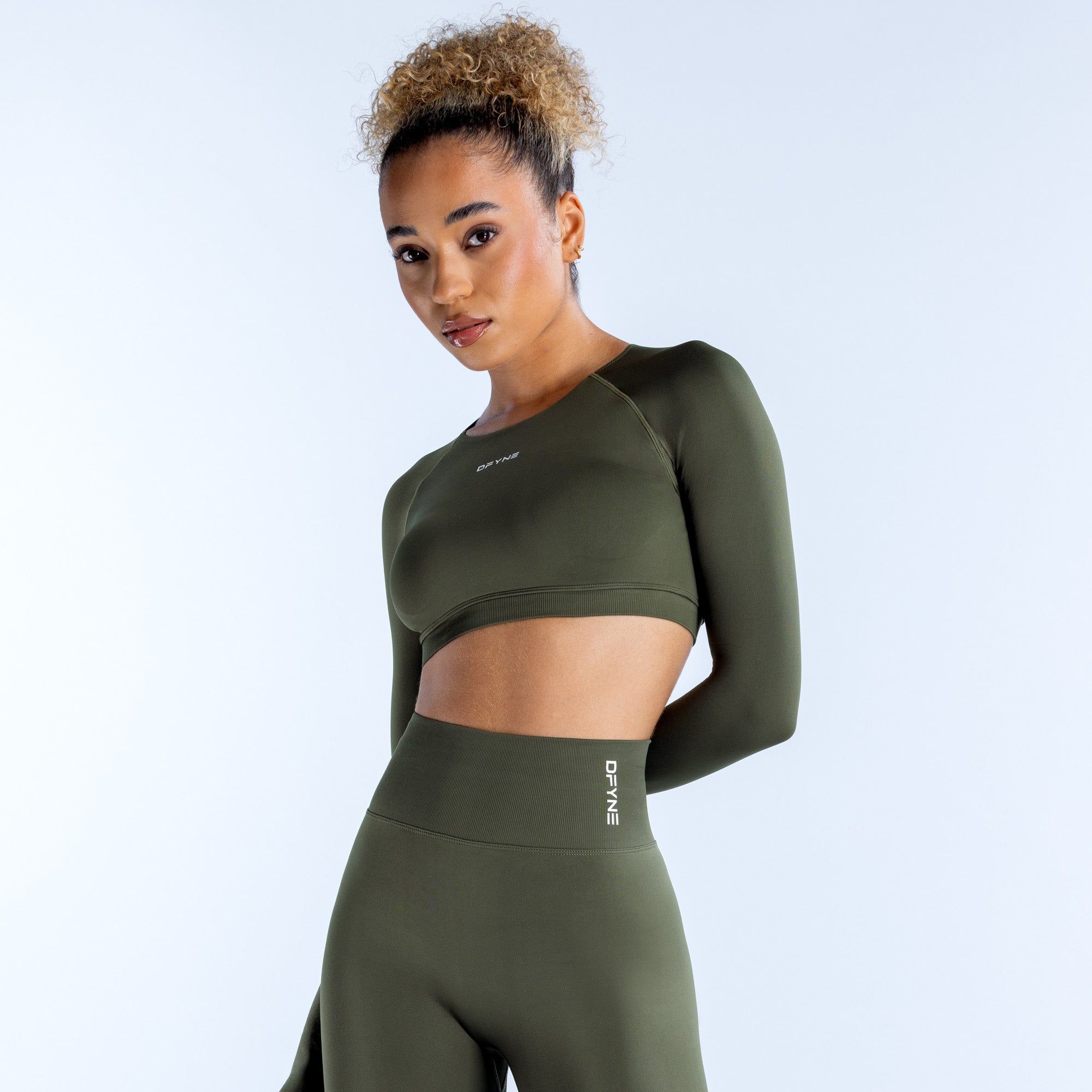 Top DFYNE Dynamic Long Sleeve Crop Mujer Verde Oliva | 104269XHI